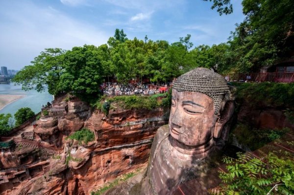 万无优配 文旅+新业态新场景，乐山好玩更好吃丨万千气象看四川·文旅融合发展