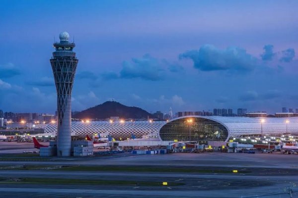 美美配资 深圳机场致歉，称“立行立改”！郑智化回应